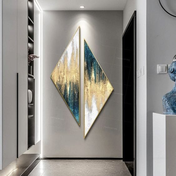 WALL DECOR