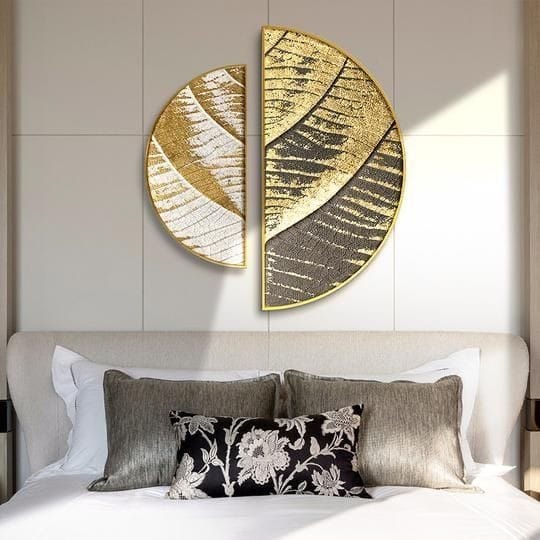 WALL DECOR