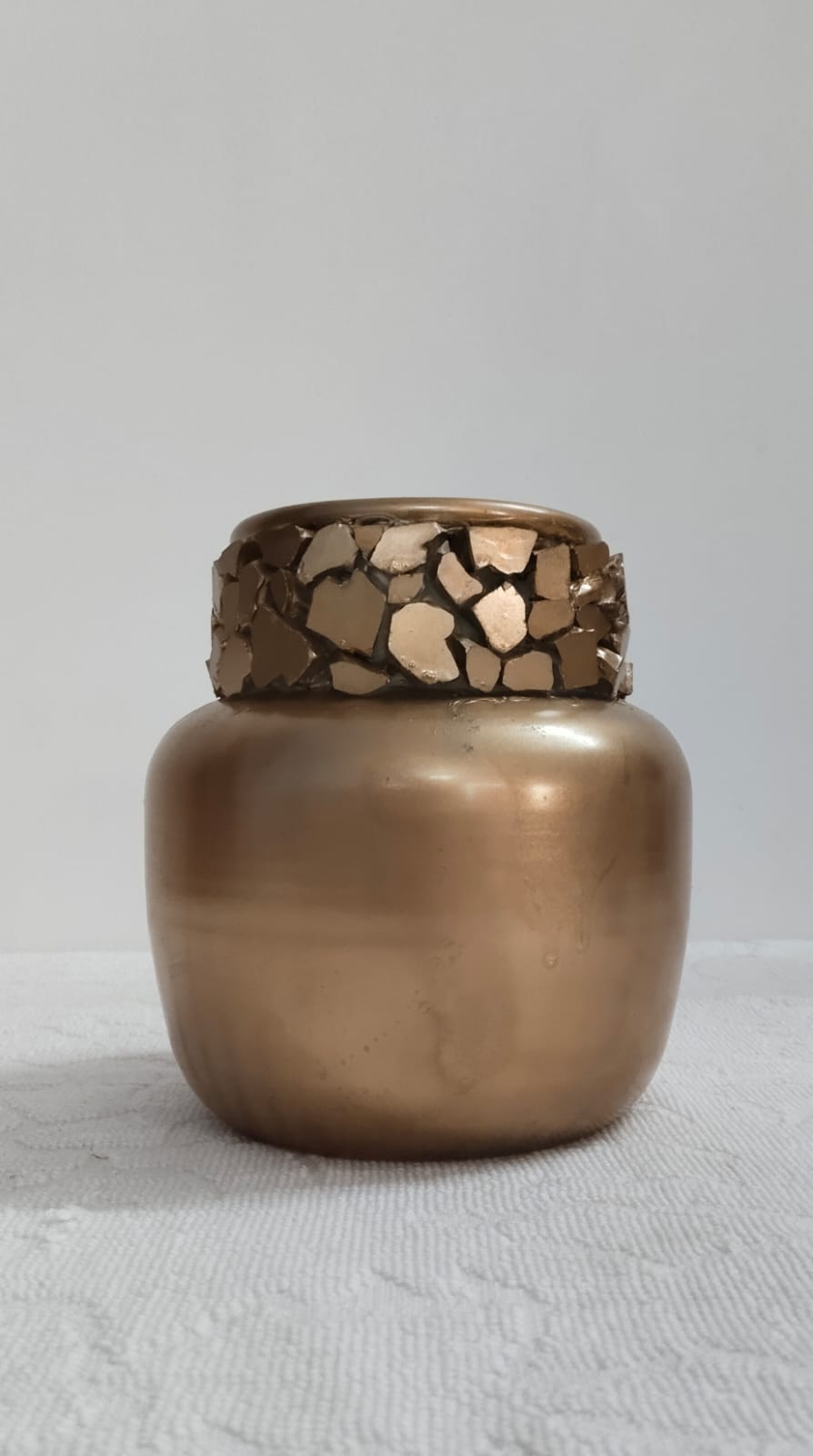 GOLDEN JAR