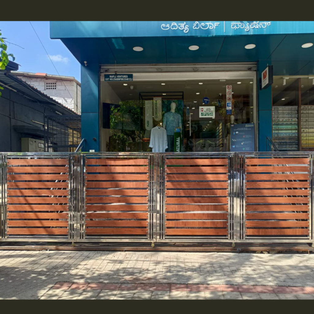 pink watercolor motivational quote instagram post (square) (24)